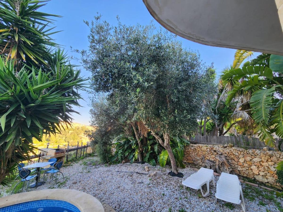 Gozo Pool And Views, Sleeps 4 With Private Bathroom Ghajn il-Kbira (Gozo) Exterior foto